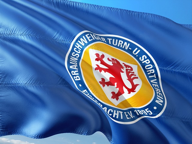 梁靖崑还善 梁靖崑还善